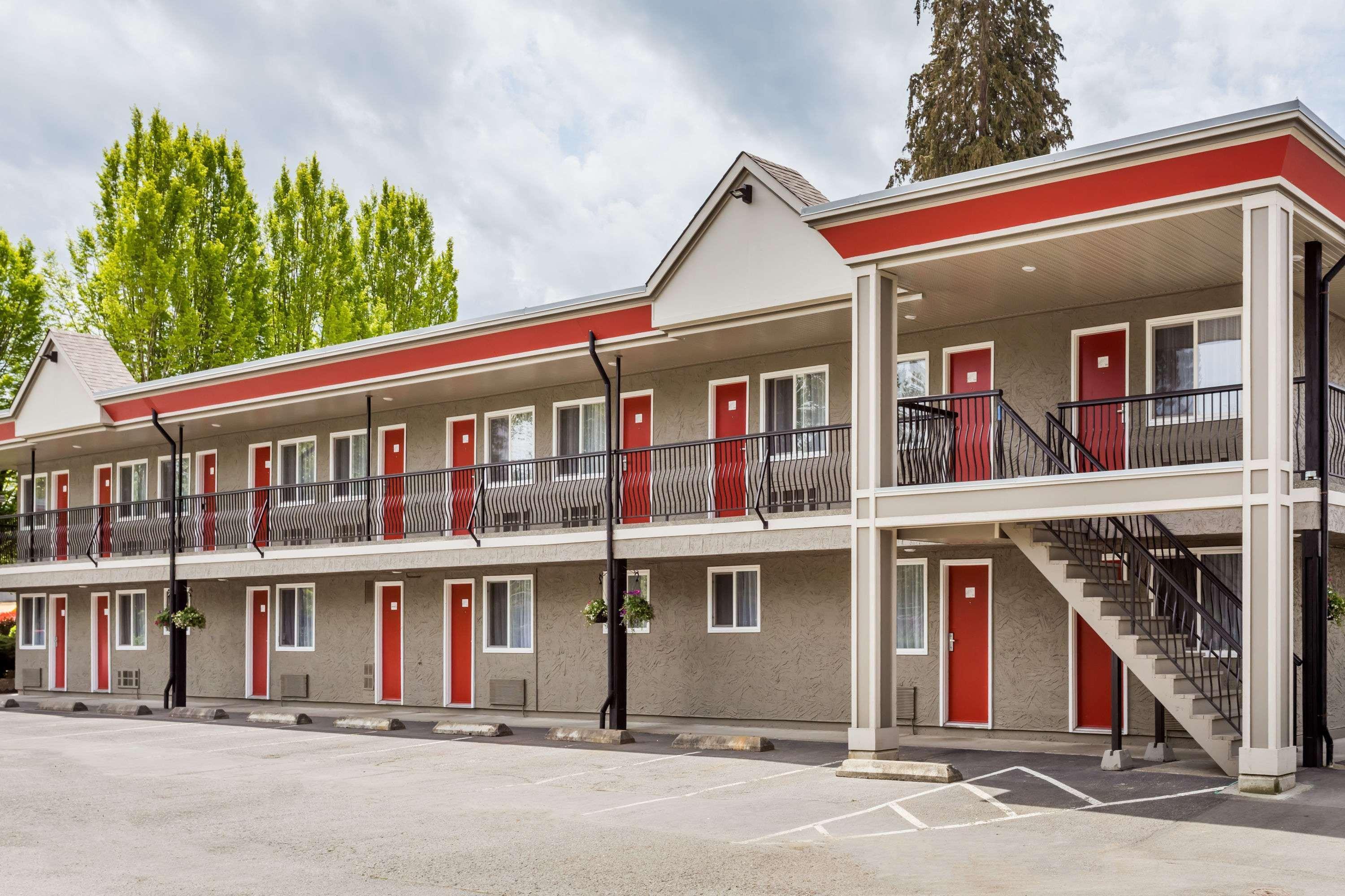 Ramada By Wyndham Duncan Cowichan Valley Εξωτερικό φωτογραφία
